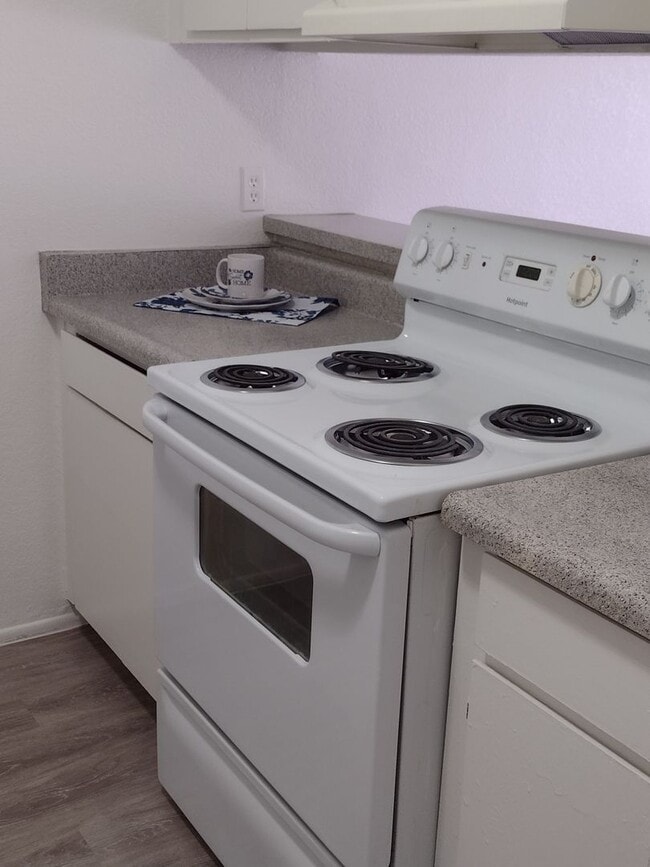 Mountain Lakes Apartments