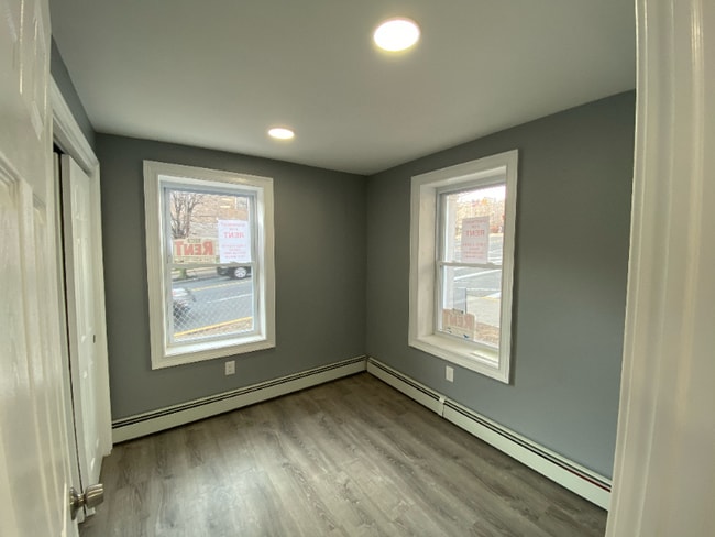 Photo - 301 Lilac Ln Unidad 1