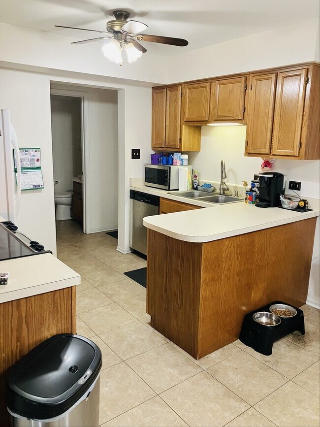 Photo - 3524 Willowview Ct