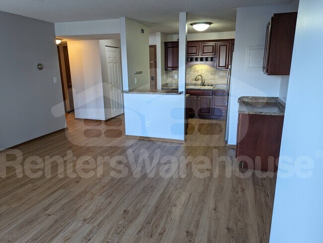 Photo - 66 9th St E Unit 1205