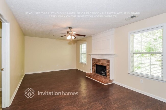 Photo - 1479 Evanston Ln