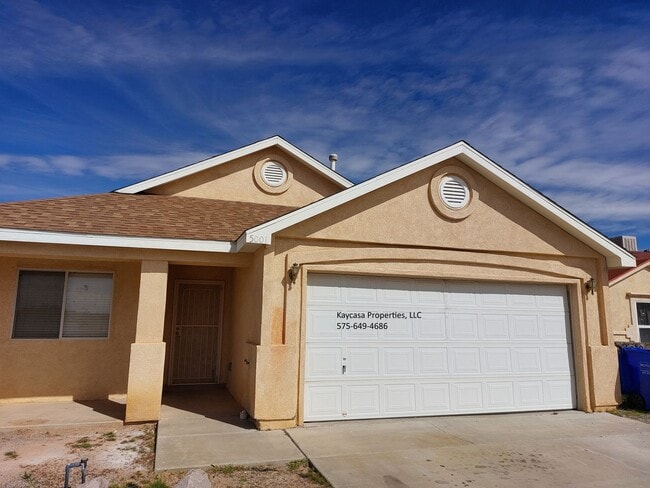 Building Photo - Great 3 Bedroom Home Off Mesa Grande