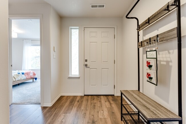 Photo - 1526 McKinley St