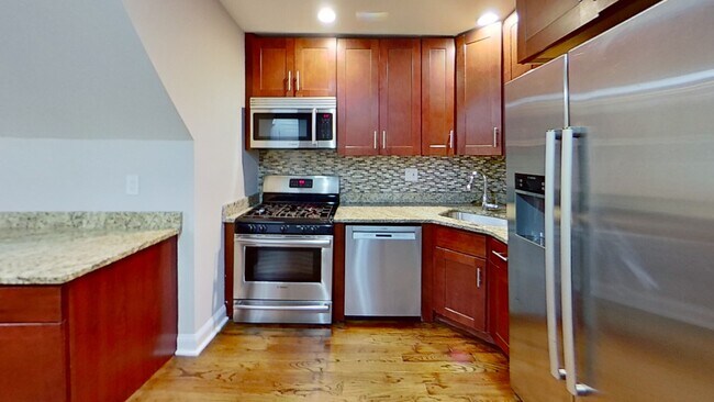 Photo - 18 Robeson St