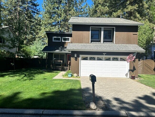 Photo - Lovely, fully furnished 3Bd 2.5 Ba home, pet friendly!! Call me today to inquire.