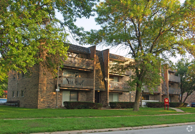 Matteson Blu Apartments For Rent in Matteson, IL | ForRent.com