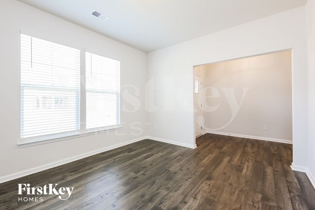 Photo - 446 Yoshino Cherry Dr