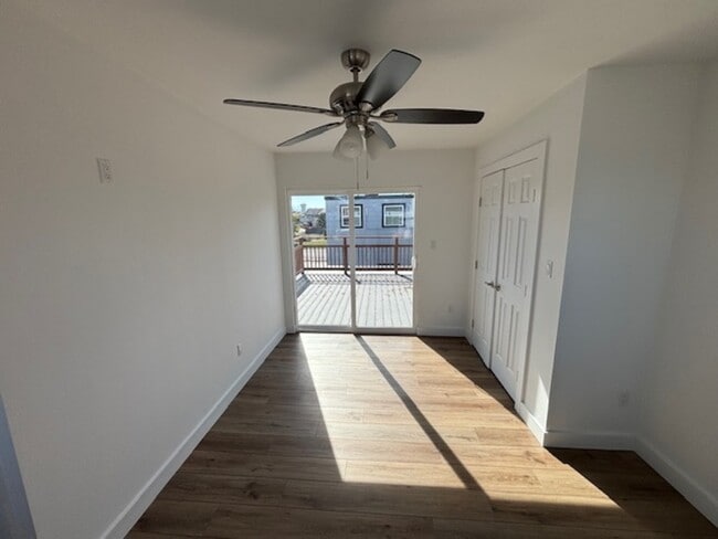 Photo - 521 E Yellowstone Ave