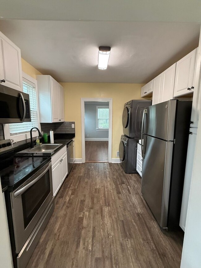 Photo - Charming Updated 2br/2ba Home in a Great Location!