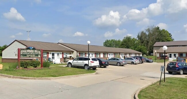 Photo - 814 Gwynne St