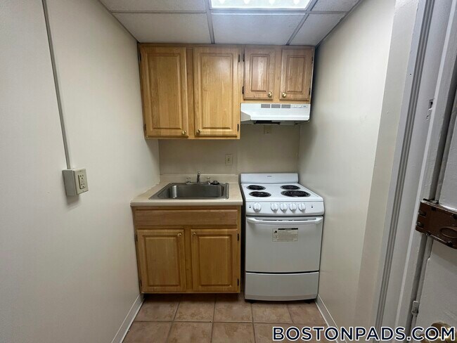 Photo - 62 Boylston St Unidad 314