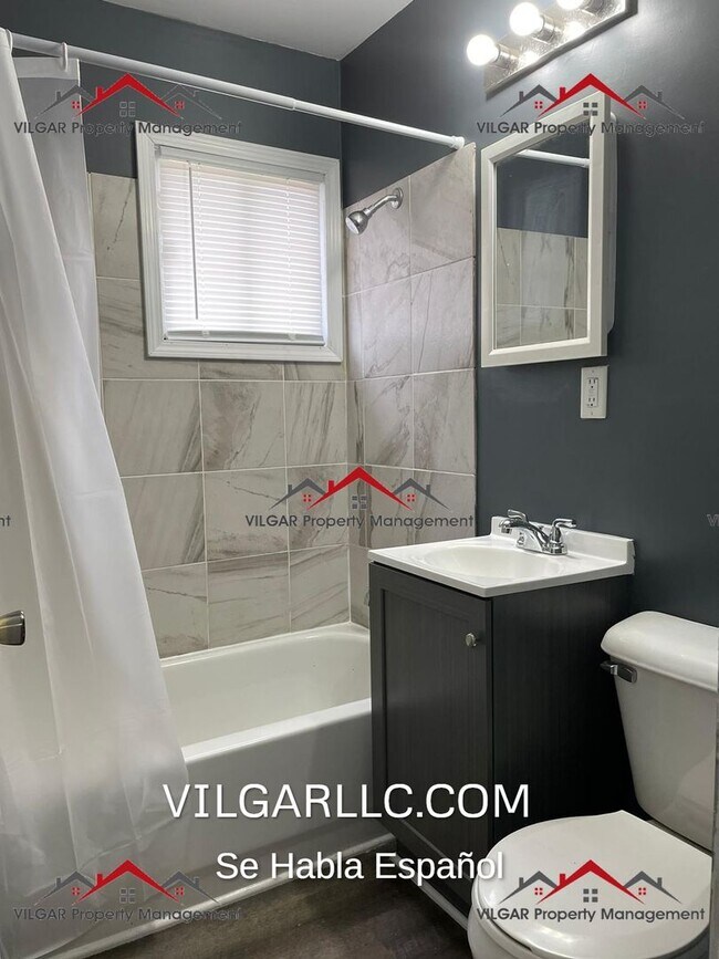 Photo - 2-bedroom, 1-bathroom slab home in Gary In...