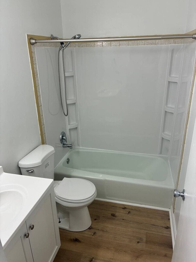 Photo - 20115 Ash Ln