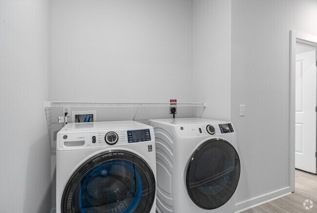 B1-ADA - 2BR, 2BA - 779SF - In-Unit Laundry