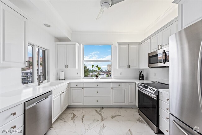 Building Photo - 400 Flagship Dr Unit 402 Rental