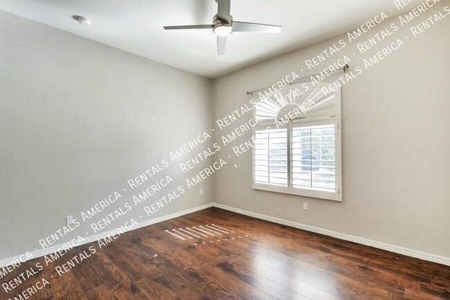 Photo - 561 E Via Puente De La Lluvia