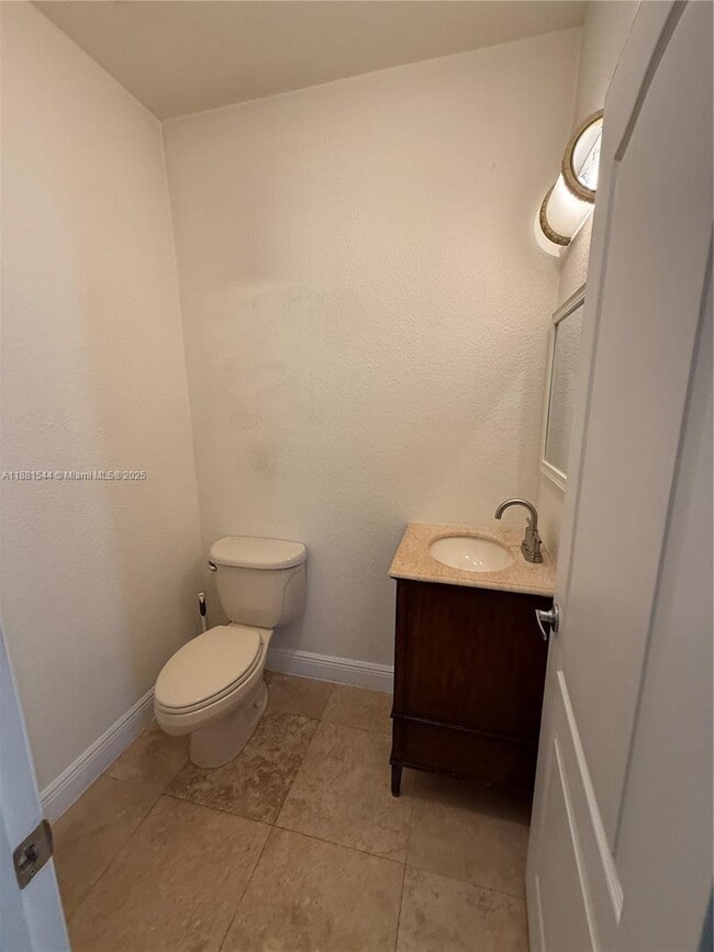 Photo - 3022 Indiana St