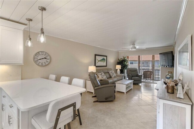 Photo - 2240 Stickney Point Rd Unit 238