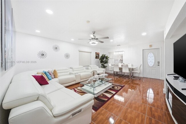 Photo - 2875 NW 9th Ct