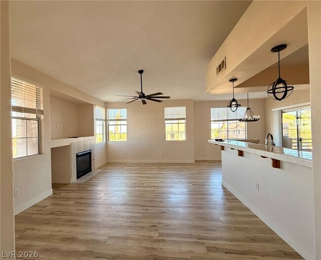 Photo - 9901 Trailwood Dr Unit 2004