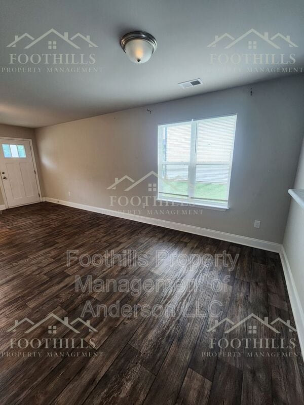 Photo - 102 David St Unidad A