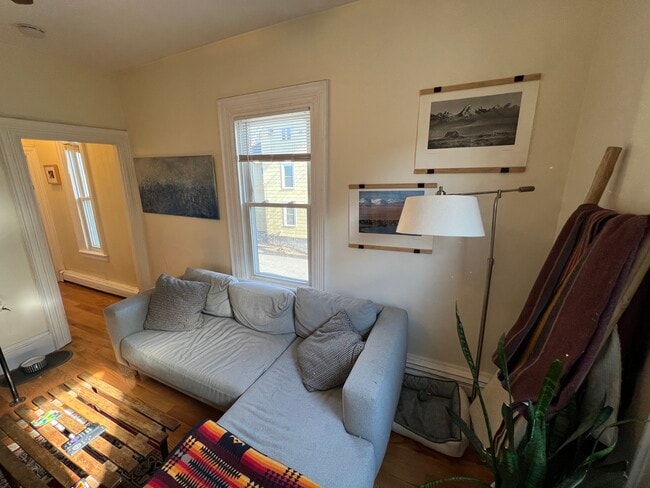 Photo - 12 Claremon St Unit 2