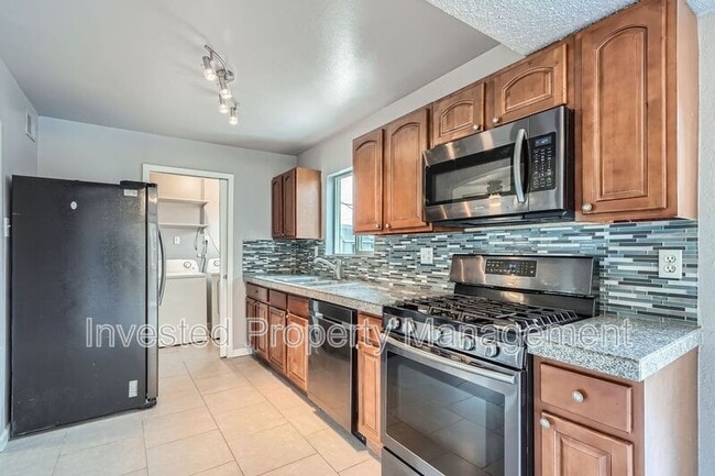 Photo - 3523 Knox Cir