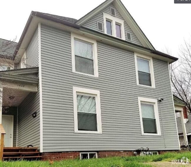 Building Photo - 1610 N 12th St Rental