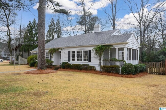 Photo - 312 E Linwood Dr