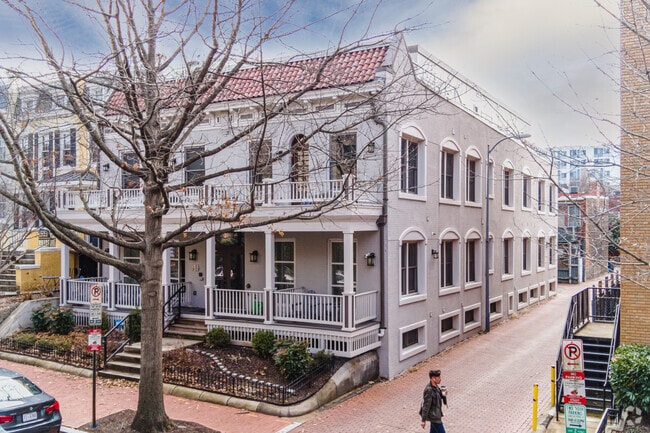 2142 O St. NW - 2142 O St NW