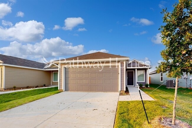Photo - 1352 Plum Rd House
