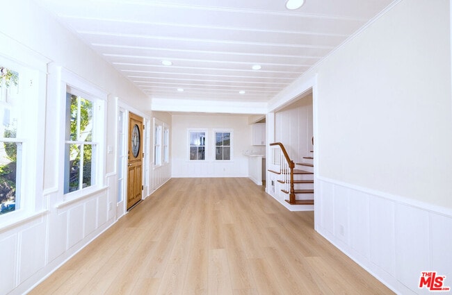 Photo - 1205 Oak Hill Ave