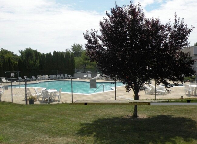 Photo - 1518 Waters Edge Dr Unit Waters Edge