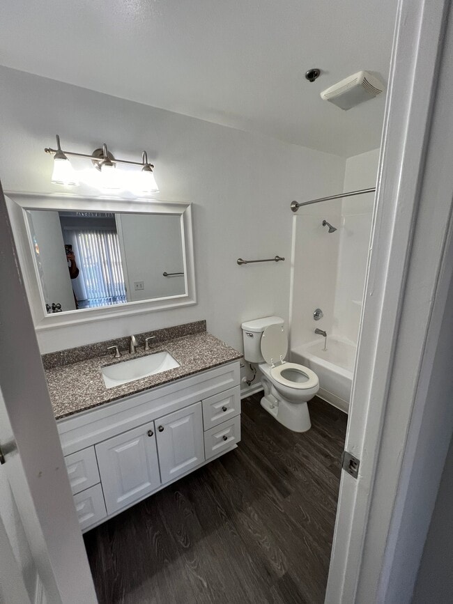 Photo - 5582 Crescent Unidad 4