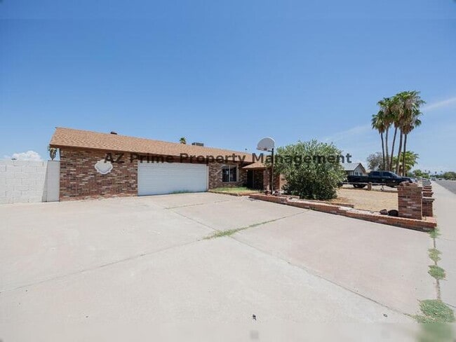 Building Photo - 1634 W Sack Dr