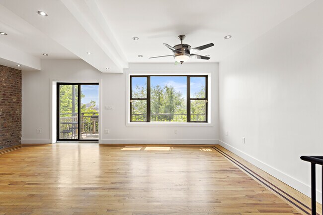 Photo - 102 Ogden Ave Unidad 103