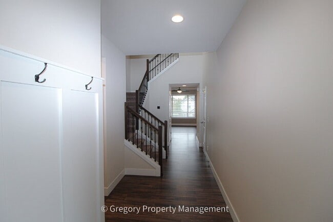 Photo - Newer Snohomish Home 3bed 3bath 1836sf 2 Car Garage with EV Charger A/C Equipped with a high-effi...