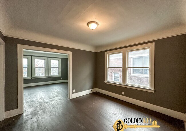 Photo - 2732-2734 Clements Unidad Upper