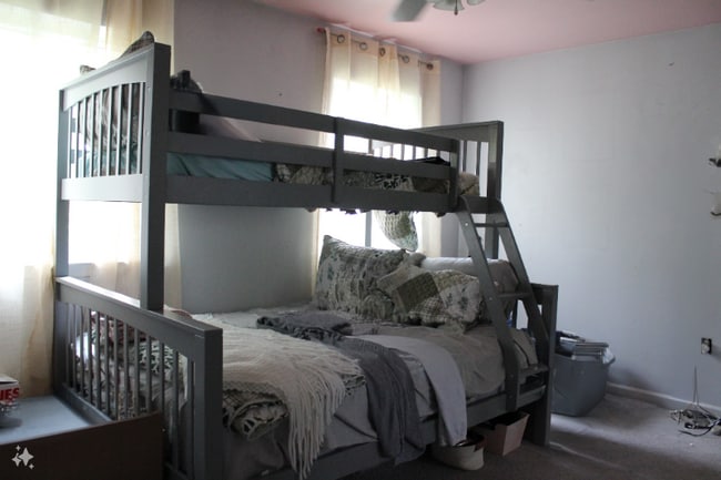 Photo - 14 Lawson Dr