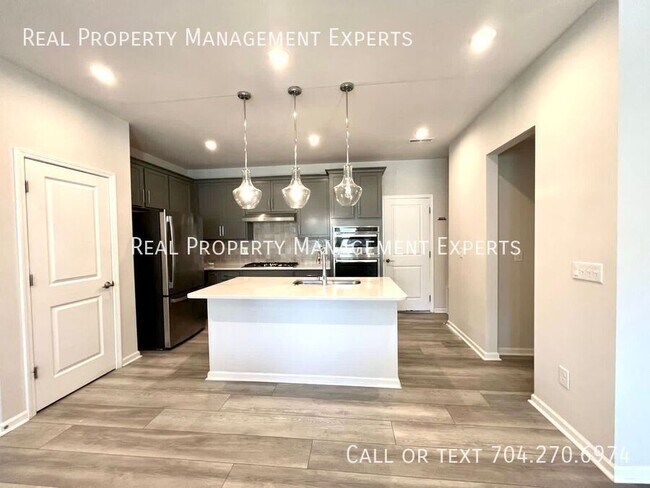 Photo - 1276 Brawley School Rd