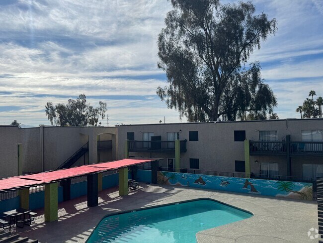 Building Photo - 1/2 off move in special! Large 2 bedroom i... Unit 17 Rental