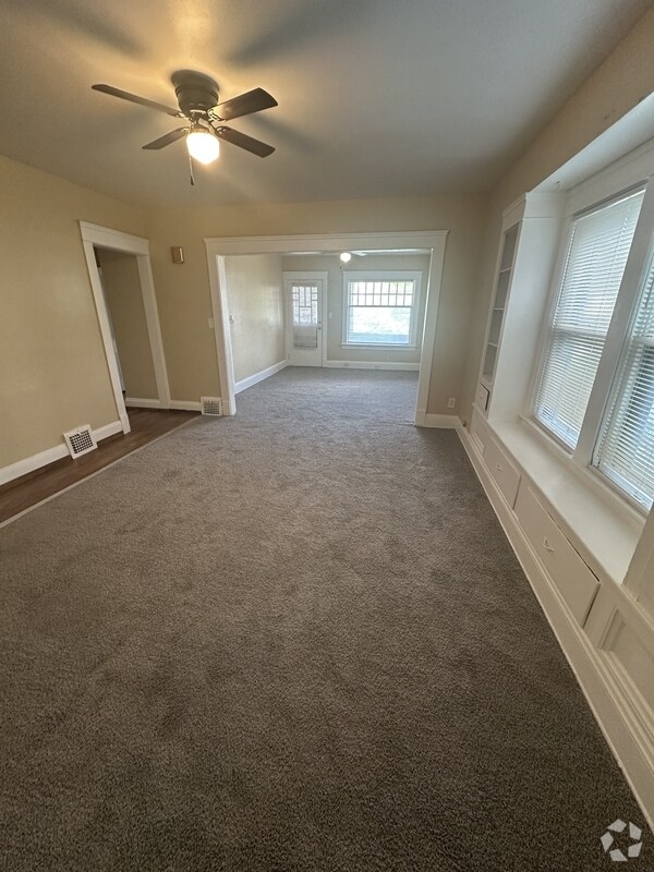 Building Photo - 3382 E 102nd St Rental