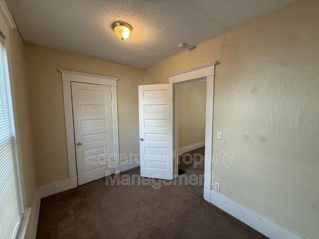 Photo - 1041 Hamilton Ave NW Unit Apt 3 (Rear)