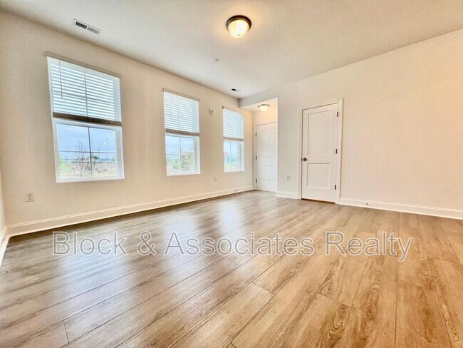 Photo - 11074 Ligon Mill Rd