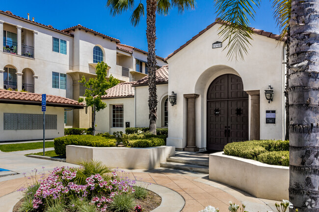 Building Photo - Hilltop at Winchester Creek Rental