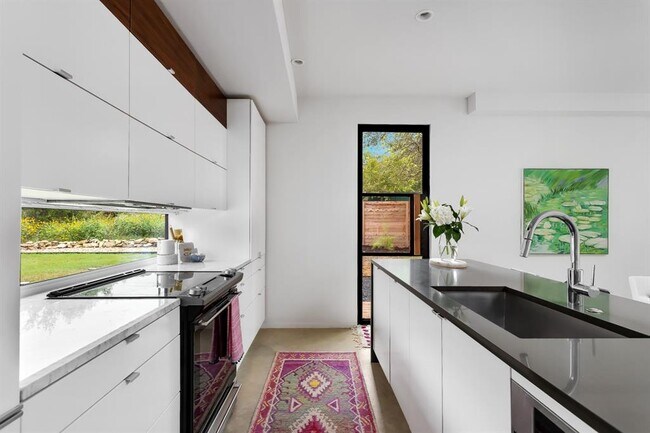 Photo - 14505 Running Deer Trail