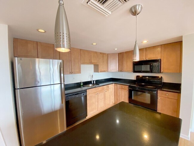 Photo - 85 Brainerd Rd Unidad #503