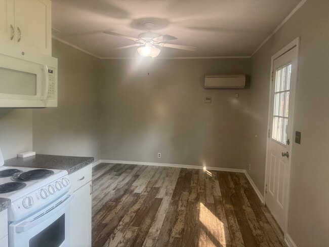 Photo - 7657 Bethel Rd