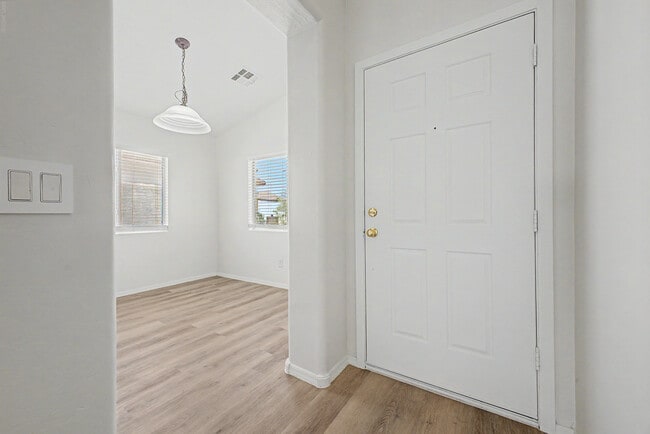 Photo - 22820 W Papago St