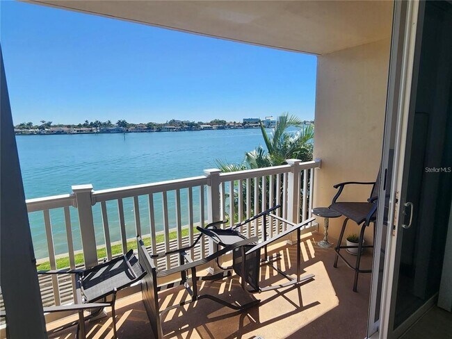 500 Treasure Island Causeway Unidad 211
